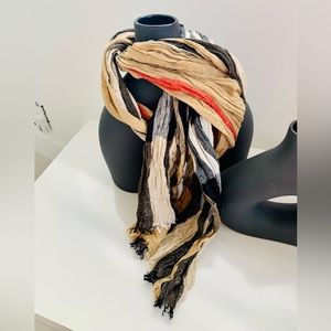 Authentic Burberry Nova Check crinkle scarf